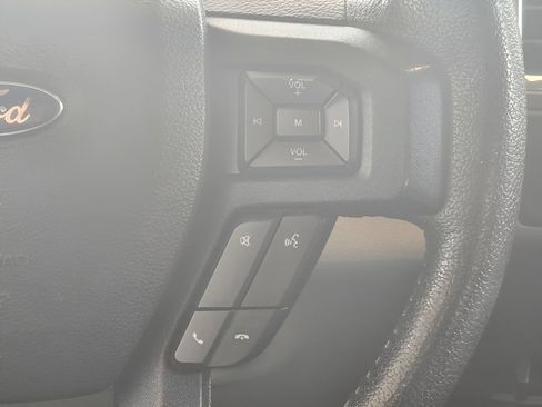 Used 2015 Ford F150 XLT w/ Equipment Group 302A Luxury AWD/4WD image 49