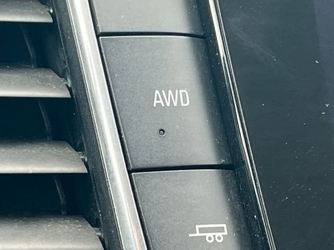 Used 2018 Buick Enclave Essence w/ Trailering Package image 26