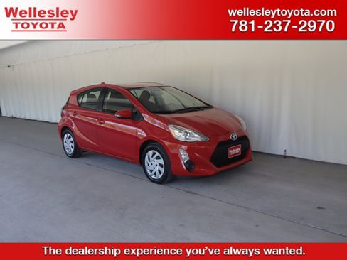 Used 2015 Toyota Prius C Two FWD image 1