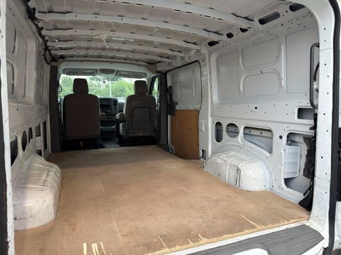 Used 2021 Nissan NV 1500 S RWD image 33