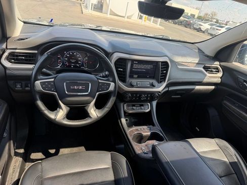 Used 2023 GMC Acadia Denali w/ Black Diamond Edition FWD image 5