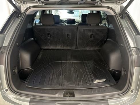 Used 2023 Chevrolet Blazer LT w/ Convenience Package FWD image 30