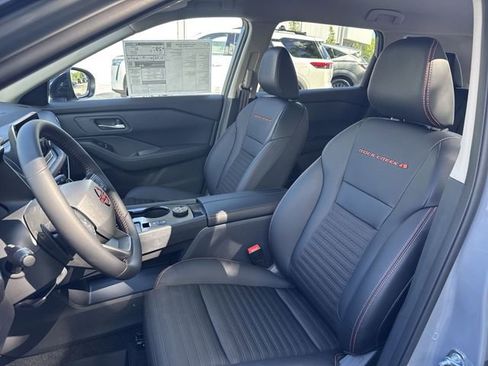 New 2026 Nissan Rogue SV AWD/4WD image 15