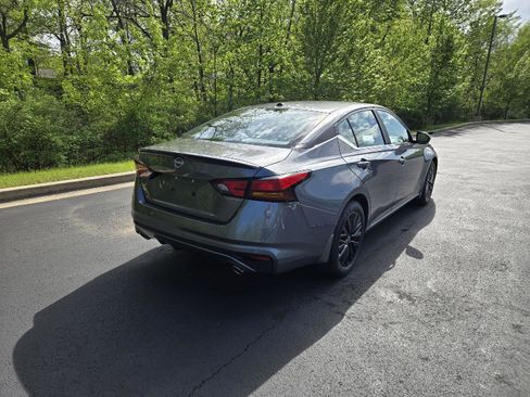 New 2026 Nissan Altima 2.5 SV w/ SV Special Edition Package FWD image 3