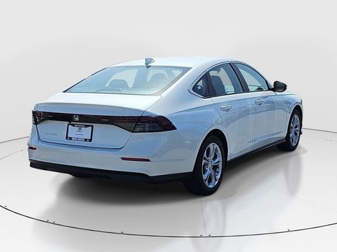 Used 2024 Honda Accord LX image 4