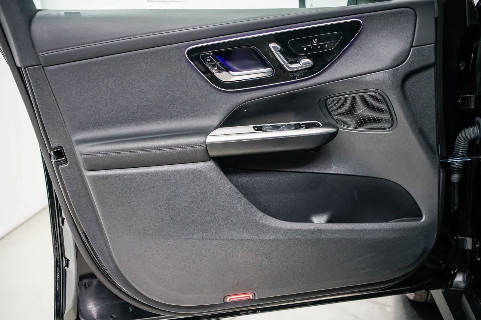 Certified 2025 Mercedes-Benz GLC 350e 4MATIC image 18