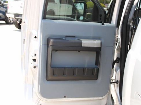 Used 2016 Ford F250 XLT AWD/4WD image 33