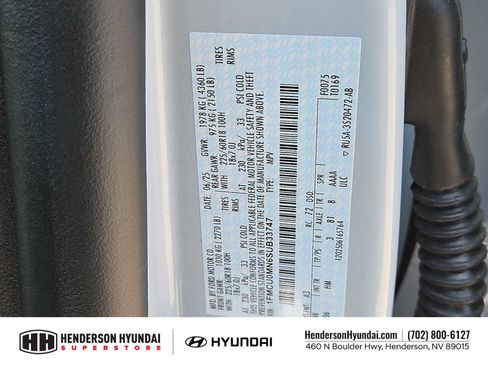 Used 2025 Ford Escape ST-Line FWD image 35