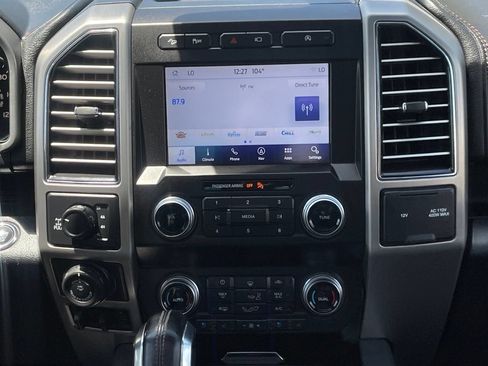 Used 2020 Ford F150 Platinum w/ Equipment Group 701A Luxury AWD/4WD image 17