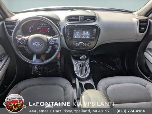 Used 2018 Kia Soul + FWD image 27