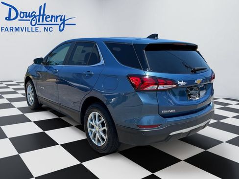 Used 2024 Chevrolet Equinox LT AWD/4WD image 3