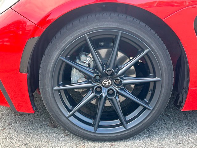 Used 2023 Toyota GR86 Premium RWD image 13