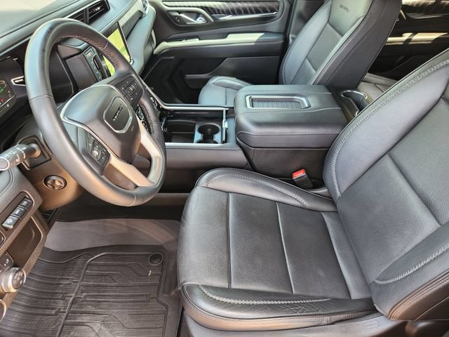 Used 2023 GMC Yukon Denali w/ LPO, Floor Liner Package AWD/4WD image 13