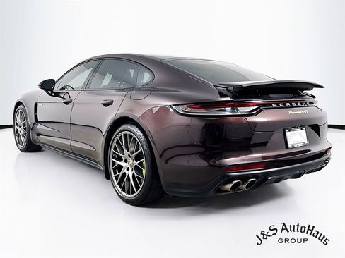 Used 2021 Porsche Panamera 4S image 5