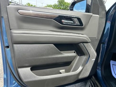 New 2026 Chevrolet Tahoe LT w/ Comfort Package AWD/4WD image 11