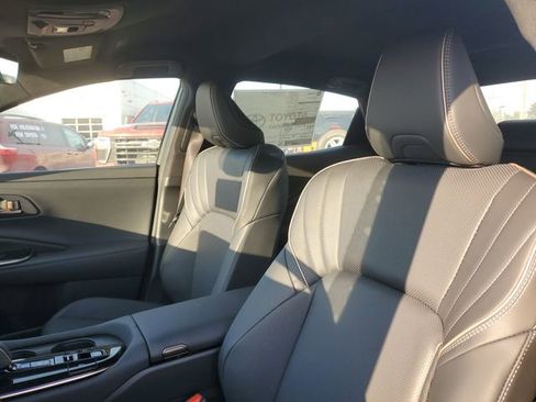 New 2026 Toyota Crown XLE image 10