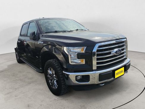 Used 2015 Ford F150 XLT w/ Equipment Group 302A Luxury AWD/4WD image 3