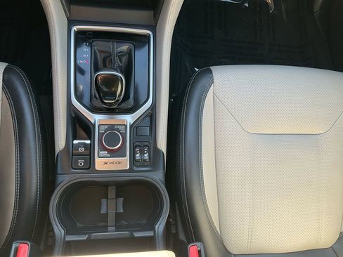 Used 2022 Subaru Forester Limited image 22