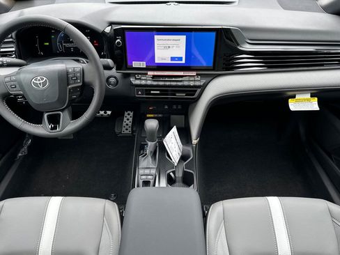 New 2026 Toyota Camry SE FWD image 15