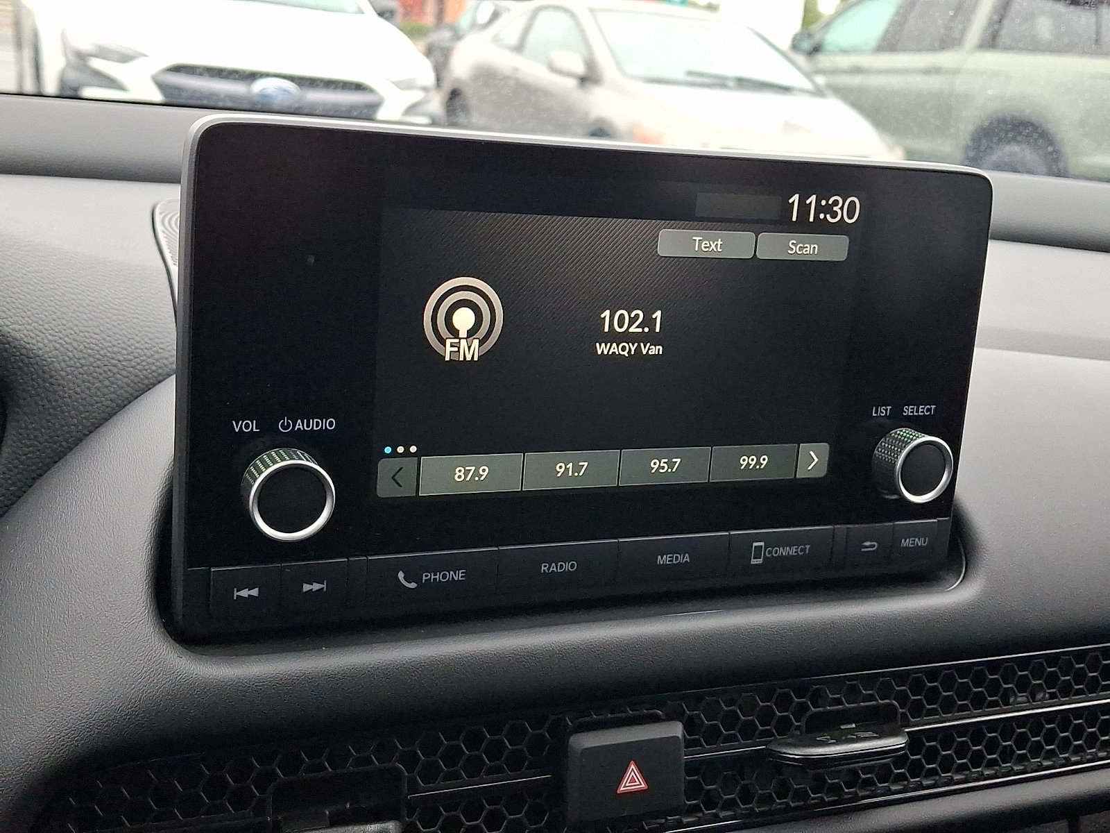 Used 2025 Honda HR-V LX image 16