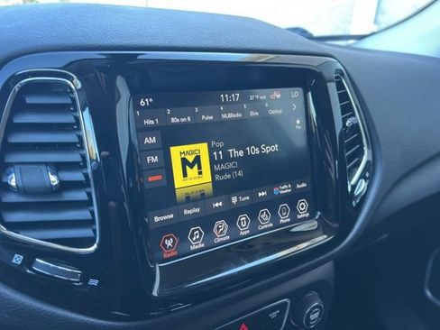 Used 2019 Jeep Compass Limited image 16