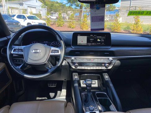 Used 2021 Kia Telluride SX w/ Nightfall Edition Package AWD/4WD image 8