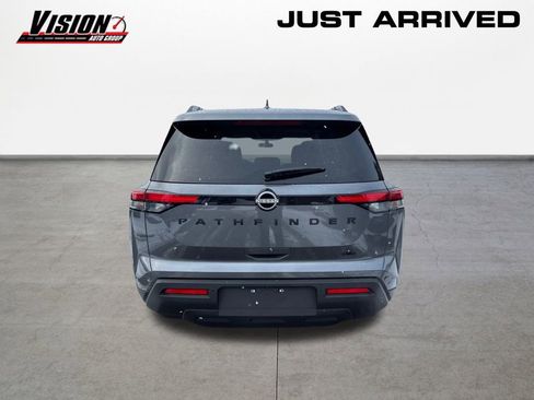 New 2025 Nissan Pathfinder SV w/ Black Appearance Package image 6