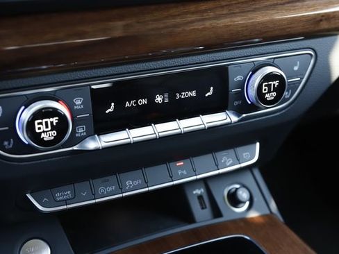 Used 2023 Audi Q5 2.0T Premium Plus image 29