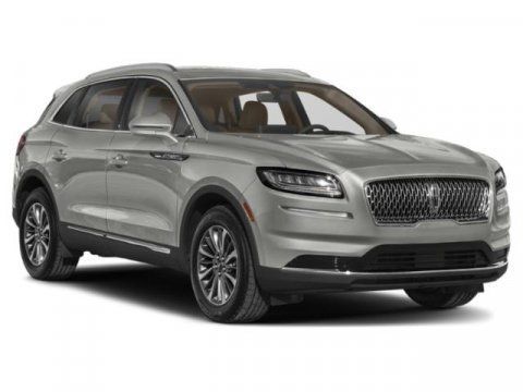 Used 2023 Lincoln Nautilus FWD w/ Premium Package image 6