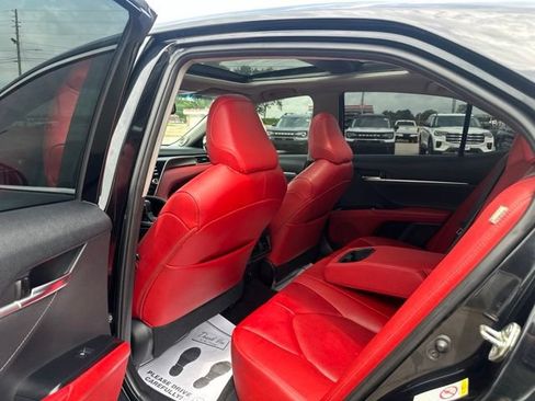 Used 2018 Toyota Camry XSE w/ Driver Assist Package FWD image 26