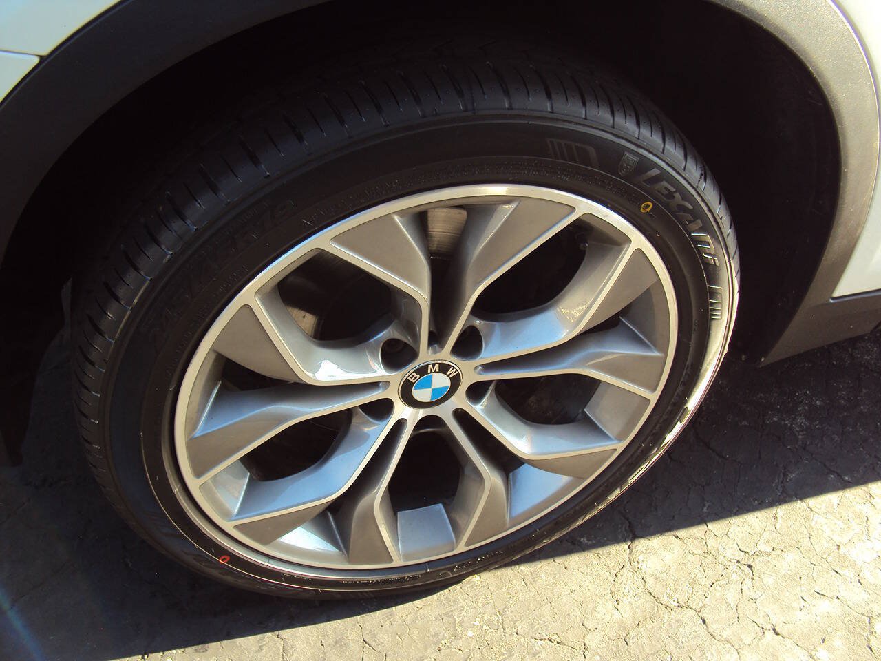 Used 2016 BMW X3 xDrive28i AWD/4WD image 10