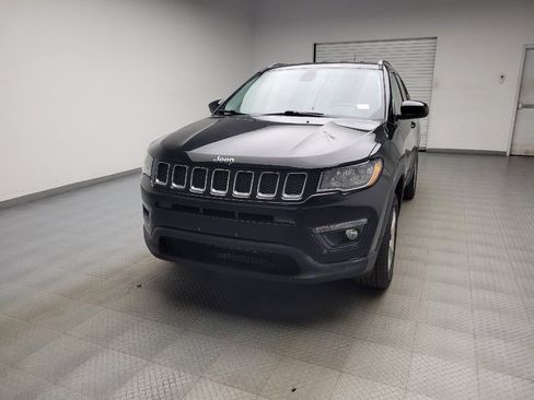 Used 2017 Jeep Compass Latitude AWD/4WD image 15
