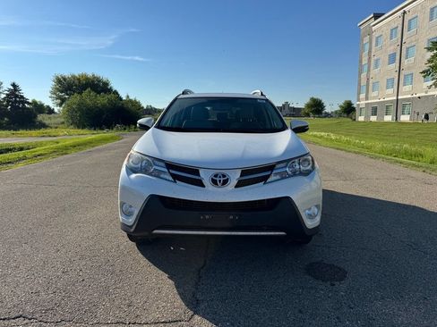 Used 2013 Toyota RAV4 Limited AWD/4WD image 12