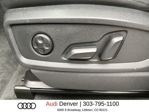 Used 2023 Audi Q5 2.0T Premium w/ Convenience Package AWD/4WD image 12