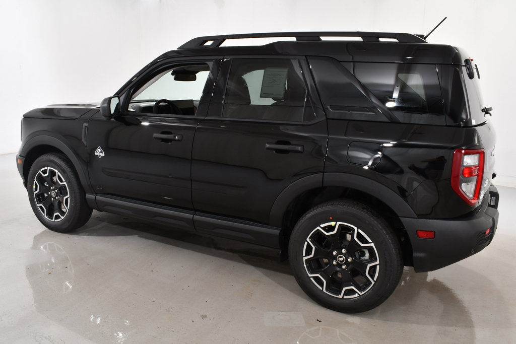 New 2026 Ford Bronco Sport Outer Banks w/ Outer Banks Tech Package+ AWD/4WD image 15