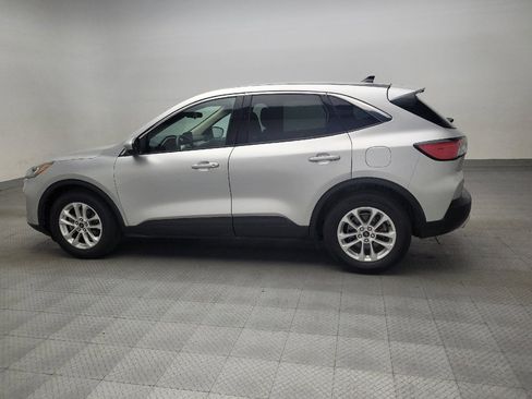 Used 2020 Ford Escape SE FWD image 3