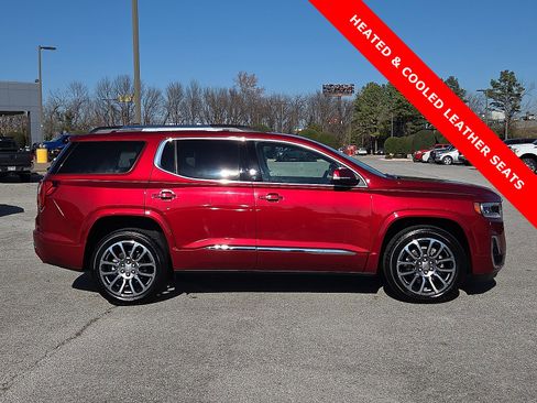 Used 2022 GMC Acadia Denali image 6