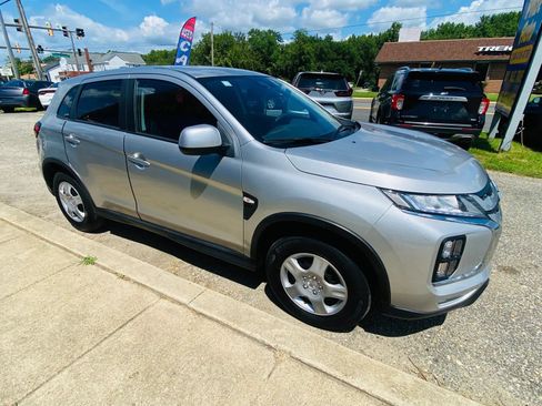 Used 2023 Mitsubishi Outlander Sport AWD image 4