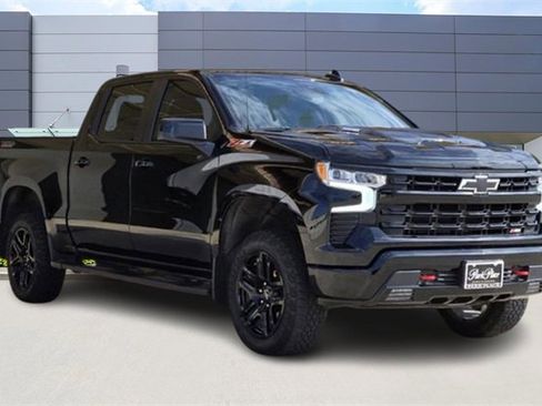 Used 2024 Chevrolet Silverado 1500 LT Trail Boss w/ Protection Package image 3