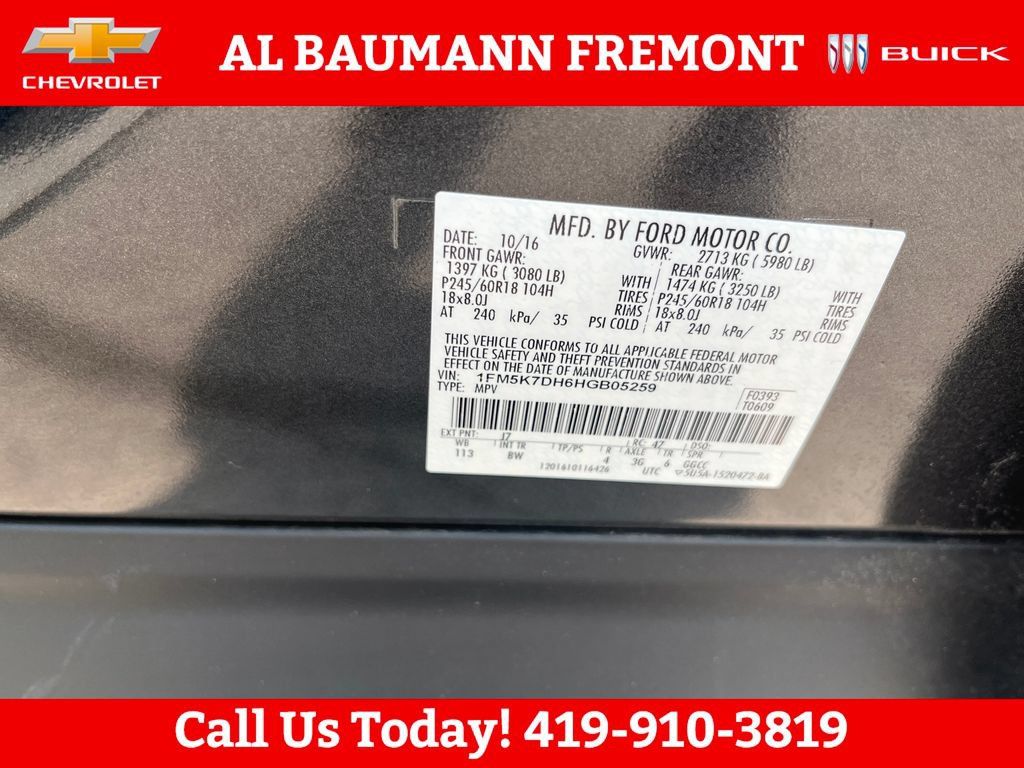 Used 2017 Ford Explorer XLT w/ Equipment Group 202A FWD image 30