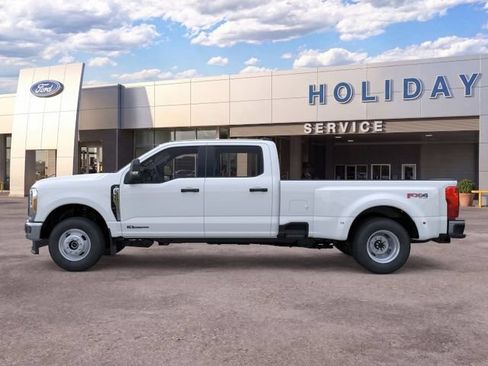 New 2026 Ford F350 XL w/ FX4 Off-Road Package AWD/4WD image 3