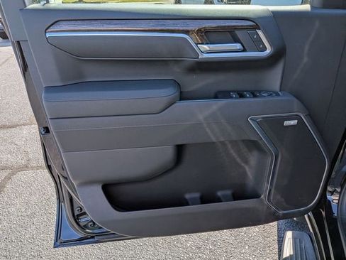 New 2026 GMC Sierra 1500 Elevation w/ Elevation Premium Package AWD/4WD image 11