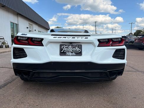 Used 2025 Chevrolet Corvette Stingray Coupe RWD image 7
