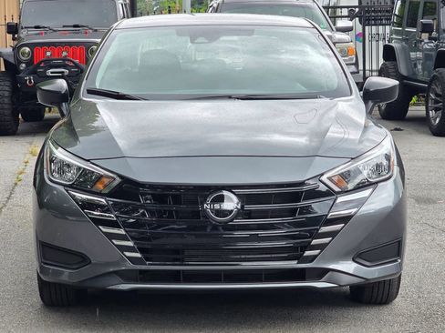 Used 2024 Nissan Versa S w/ Trunk Package FWD image 10