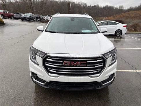 Used 2022 GMC Terrain SLT image 8