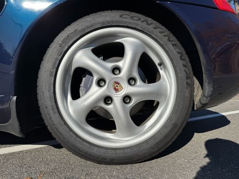 Used 1999 Porsche Boxster HEATED SEATS / MANUAL TRANSMIS image 49