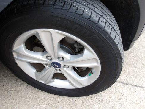 Used 2016 Ford Escape SE AWD/4WD image 45