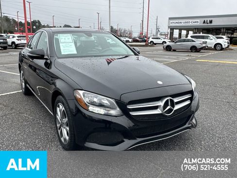 Used 2017 Mercedes-Benz C 300 4MATIC Sedan image 9