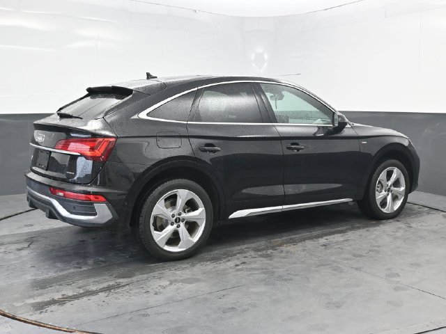 Used 2021 Audi Q5 Prestige w/ Prestige Package AWD/4WD image 8