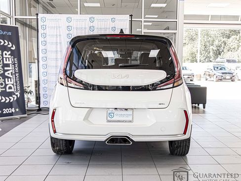 Used 2023 Kia Soul GT-Line FWD image 14